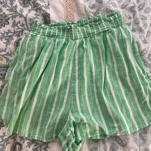 Aerie Pool-to-Party Linen Blend high waisted shorts size S Celebrity Green